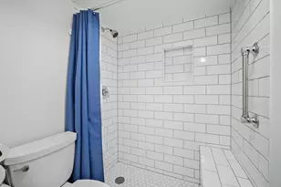 250 Ridge Ave, Evanston, IL 60202 - Photo 12