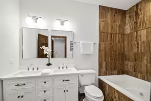 1803 W Thomas St, Chicago, IL 60622 - Photo 14