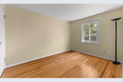 492 W Avery Street, Elmhurst, IL 60126 - Photo 16