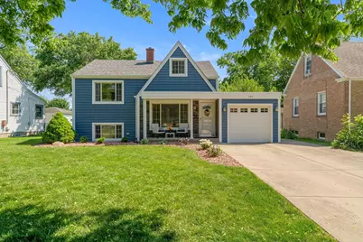 492 W Avery Street, Elmhurst, IL 60126 - Photo 1