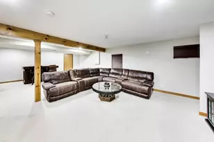 438 W Trail Ct, Grayslake, IL 60030 - Photo 22