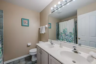 2805 Clara Avenue, Aurora, IL 60502 - Photo 28