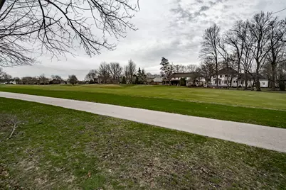 2805 Clara Avenue, Aurora, IL 60502 - Photo 36