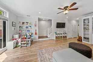 2114 W Erie St, Chicago, IL 60612 - Photo 18