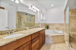2114 W Erie St, Chicago, IL 60612 - Photo 14