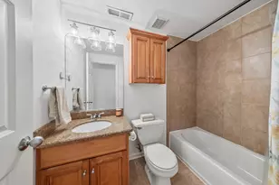 2114 W Erie St, Chicago, IL 60612 - Photo 22