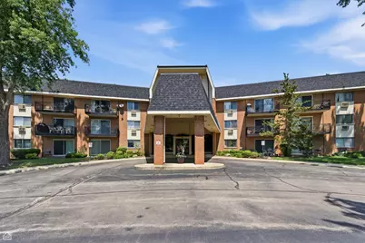1198 Royal Glen Drive #126, Glen Ellyn, IL 60137 - Photo 1