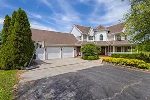 1848 E Offner Rd, Beecher, IL 60401 - Photo 2