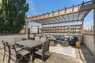 2534 N Linden Pl, Chicago, IL 60647 - Photo 18