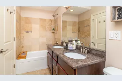 1639 W Granville Avenue #G, Chicago, IL 60660 - Photo 10