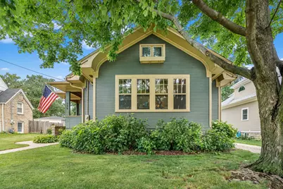348 W Palatine Road, Palatine, IL 60067 - Photo 1