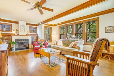 348 W Palatine Road, Palatine, IL 60067 - Photo 4