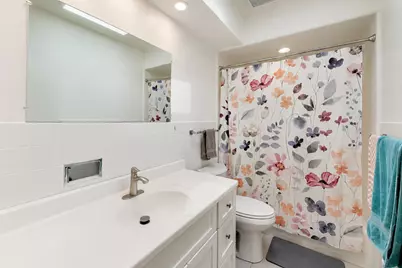 370 Park Avenue #E, Highland Park, IL 60035 - Photo 18