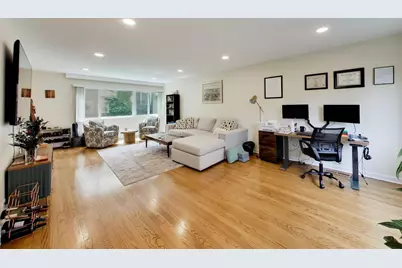 370 Park Avenue #E, Highland Park, IL 60035 - Photo 8