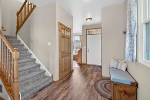 905 Avalon Way, Minooka, IL 60447 - Photo 4
