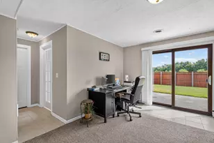 818 Bonnie Ln, Peotone, IL 60468 - Photo 30