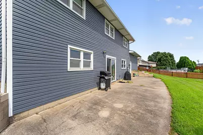 818 Bonnie Lane, Peotone, IL 60468 - Photo 36