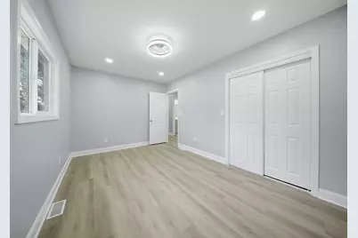 201 W 3rd Street, Streator, IL 61364 - Photo 16