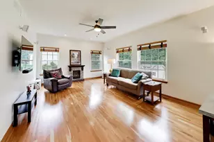 435 Oak Grove Cir, Wauconda, IL 60084 - Photo 14