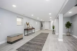 4540 N Menard Ave, Chicago, IL 60630 - Photo 28