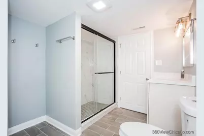 4540 N Menard Avenue, Chicago, IL 60630 - Photo 30