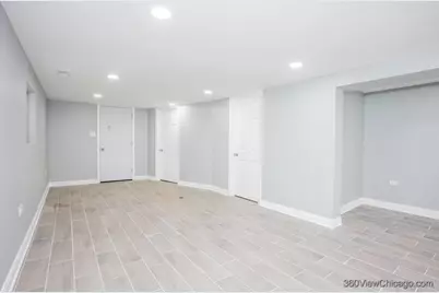 4540 N Menard Avenue, Chicago, IL 60630 - Photo 32