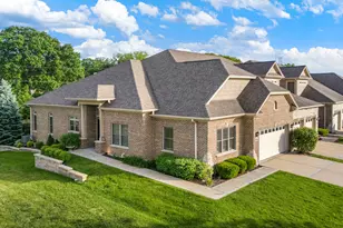 12876 Rosa Ln, Lemont, IL 60439 - Photo 2