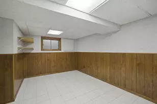 9523 Laramie Ave, Skokie, IL 60077 - Photo 22