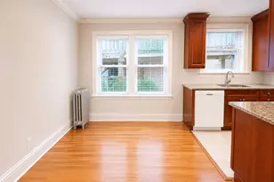2044 W Farragut Ave, Chicago, IL 60625 - Photo 8