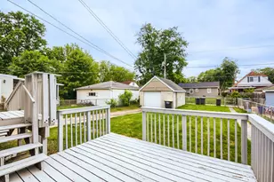 17948 Henry St, Lansing, IL 60438 - Photo 10