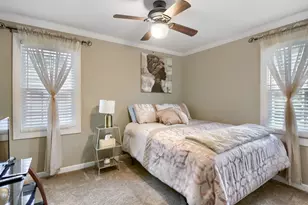 17948 Henry St, Lansing, IL 60438 - Photo 6