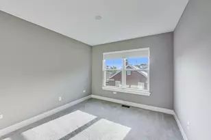 20 Webster Ave, Highwood, IL 60040 - Photo 14