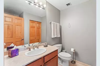 41 E 8th Street #3301, Chicago, IL 60605 - Photo 16