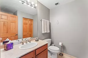 41 E 8th St, Chicago, IL 60605 - Photo 16