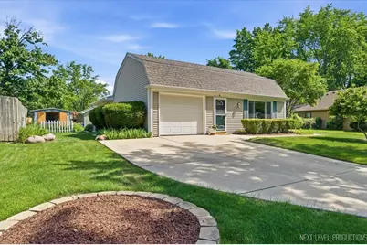10 Shermead Road, Montgomery, IL 60538 - Photo 1