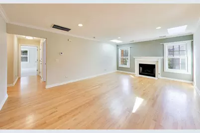 [Address not provided], Arlington Heights, IL 60005 - Photo 4