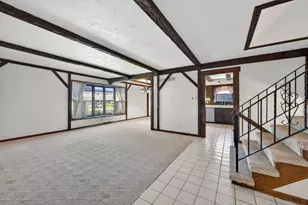 72 Marina Dr, Des Plaines, IL 60016 - Photo 10