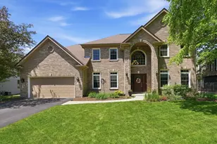 1592 Jeanel Ln, Aurora, IL 60502 - Photo 1
