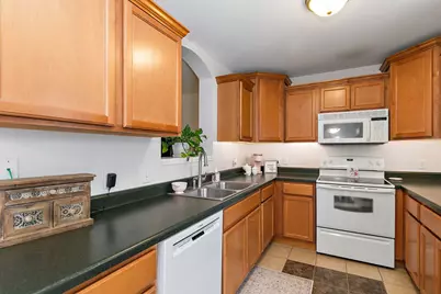 247 Judy Lane, Cortland, IL 60112 - Photo 8