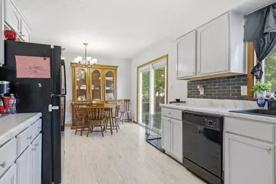 705 Eastview Drive, Mclean, IL 61754 - Photo 12