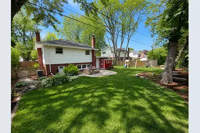 661 N Wren Avenue, Palatine, IL 60067 - Photo 22