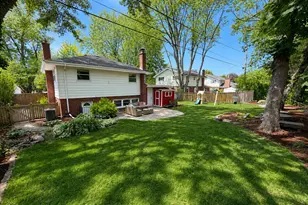 661 N Wren Ave, Palatine, IL 60067 - Photo 22