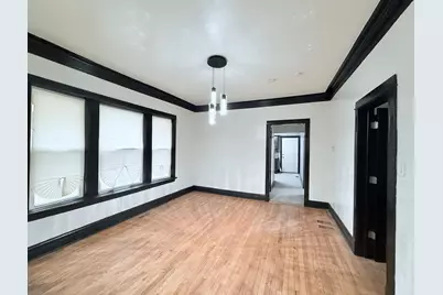 7924 S Peoria Street, Chicago, IL 60620 - Photo 4