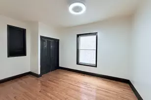 7924 S Peoria St, Chicago, IL 60620 - Photo 8
