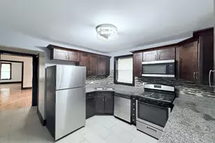 7924 S Peoria St, Chicago, IL 60620 - Photo 6