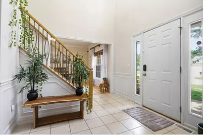 2101 Crossgate Court, Champaign, IL 61822 - Photo 4
