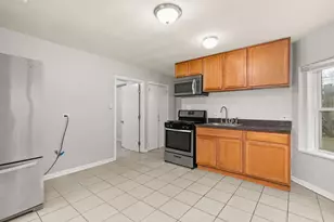 [Address not provided], Elmwood Park, IL 60707 - Photo 14