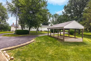 9834 N 1600 East Rd, Bloomington, IL 61705 - Photo 56