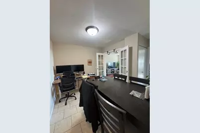 2740 N Pine Grove Avenue #17B, Chicago, IL 60614 - Photo 4