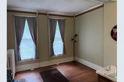 407 E Mulberry Street, Watseka, IL 60970 - Photo 16